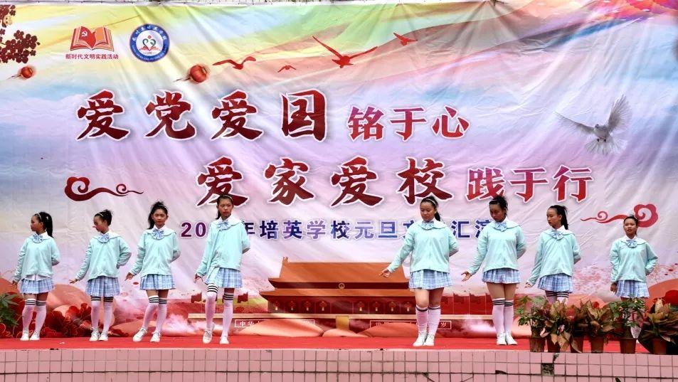 孝庄太后停灵37年,康熙为何不愿将祖母下葬?不是不想,实在不敢