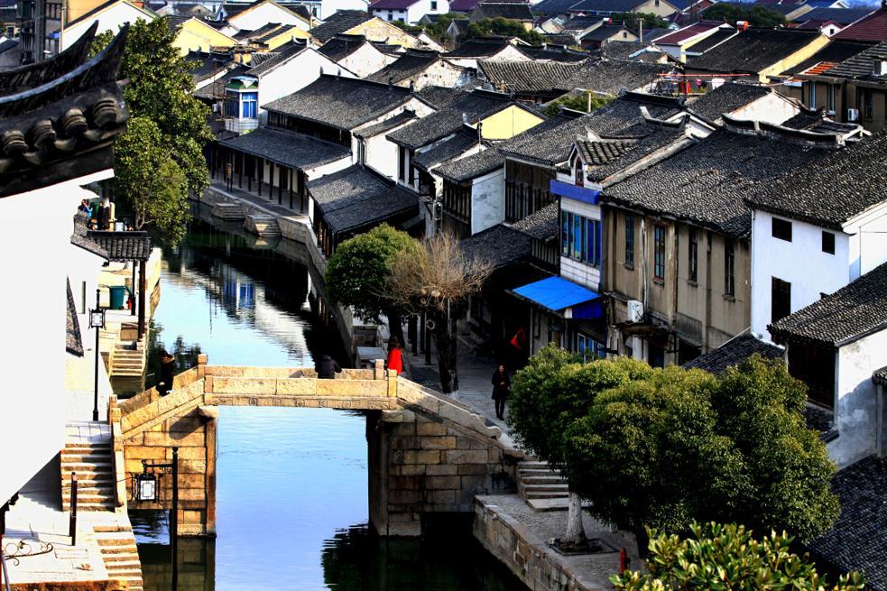 层层恐惧