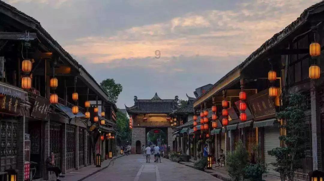 一个人的思想被点亮怎么理解？